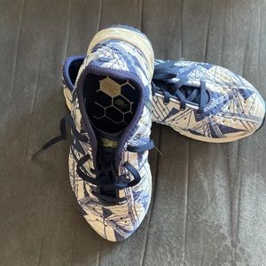 New Balance Fresh Foam Crush V1 Cross Trainer